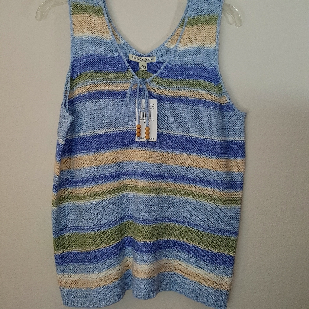 Knitted women top, size 1X, J283